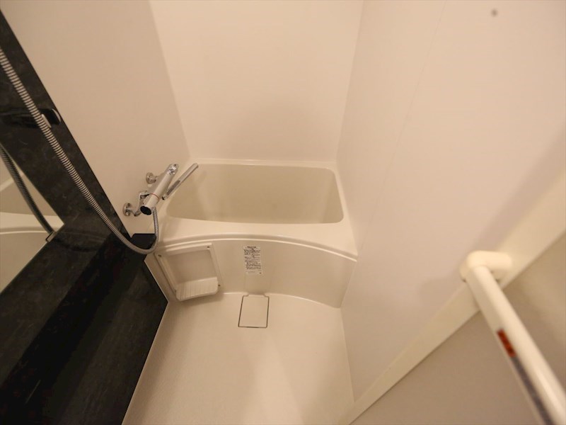 バス・シャワールーム　バスルーム　浴室暖房乾燥機付き