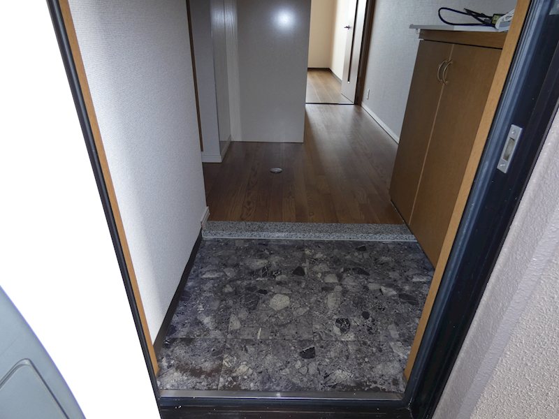 玄関　他部屋のイメージ写真です