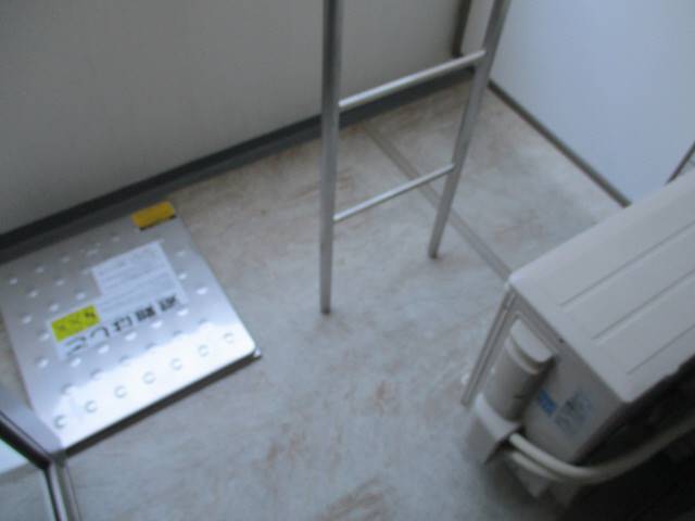 バルコニー　バルコニー