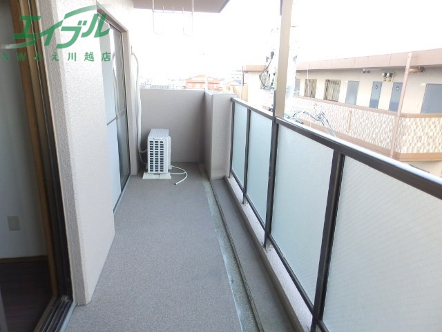 バルコニー　別部屋参考写真です。
