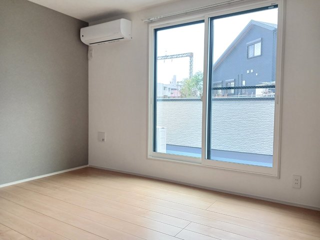 居室・リビング　別建物参考画像