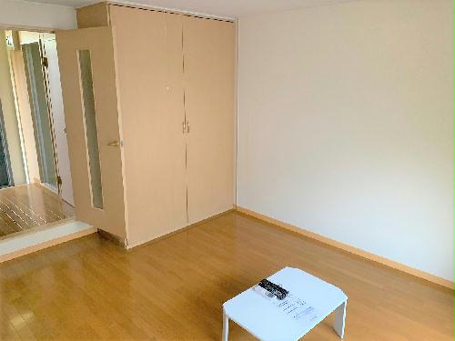 居室・リビング　２階居室