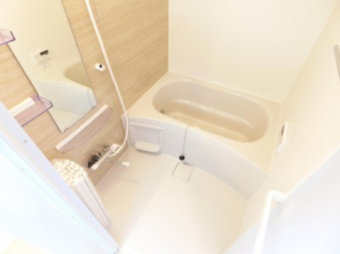 バス・シャワールーム　同物件別部屋