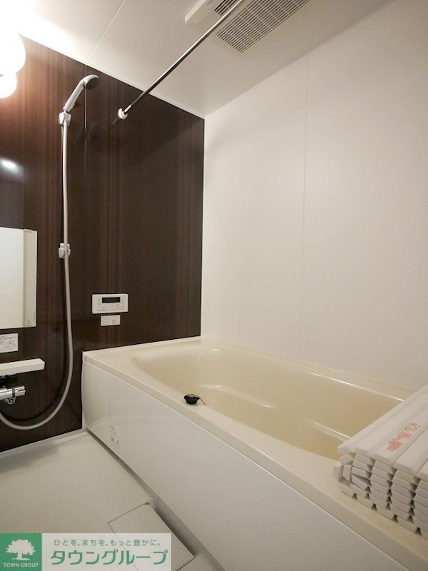 バス・シャワールーム　★お問い合わせはタウンハウジング聖蹟桜ヶ丘店まで★