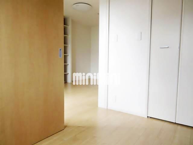 バス・シャワールーム　広々としたお風呂場です