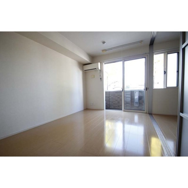 居室・リビング　※写真は全て１０３にて撮影