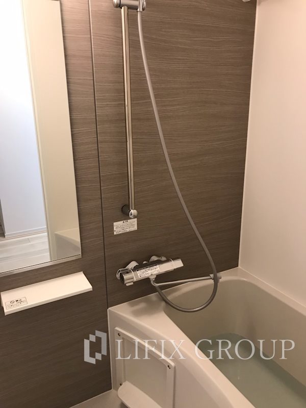 バス・シャワールーム　風呂