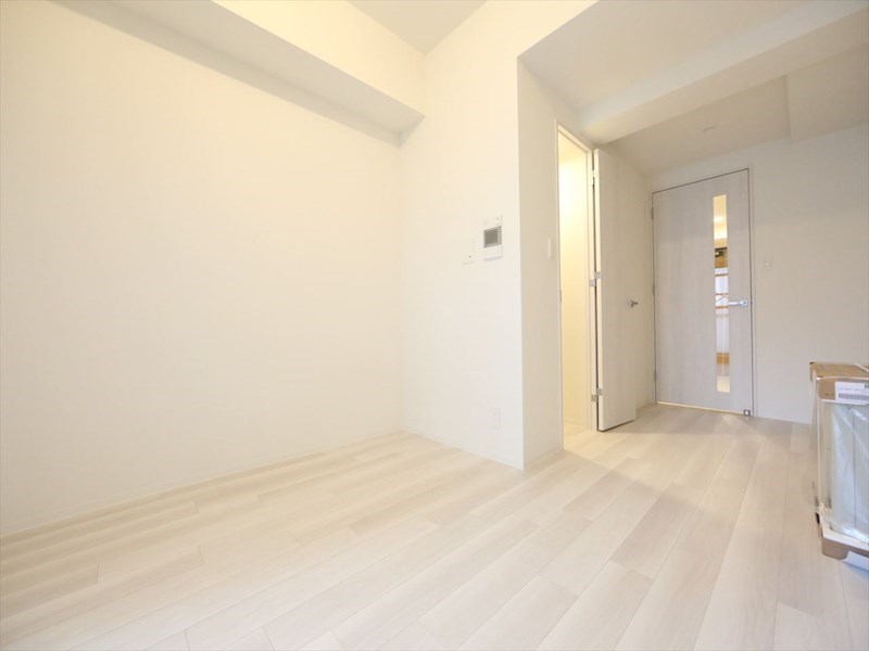 居室・リビング　洋室8帖　ウォークインクローゼット付（収納充実してます）