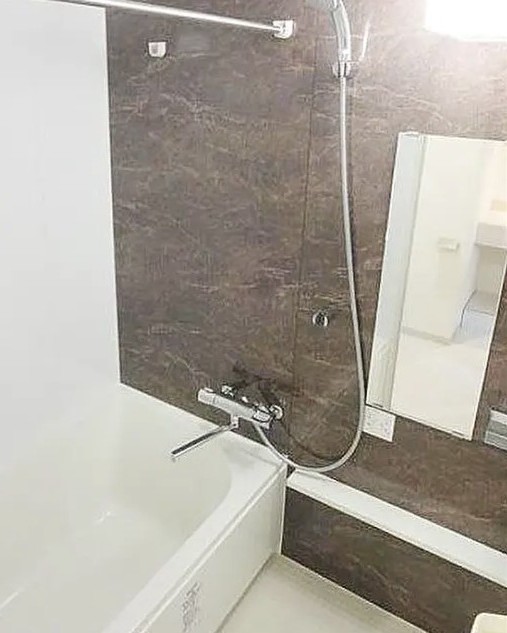 バス・シャワールーム　風呂