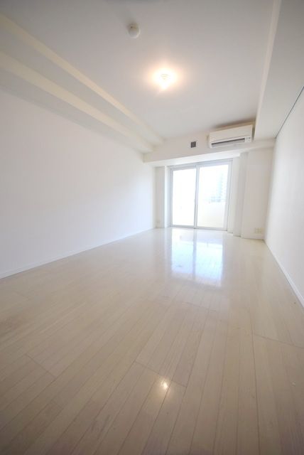 居室・リビング　1R参照