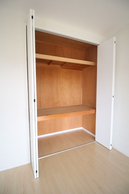 収納　※別部屋参考写真です
