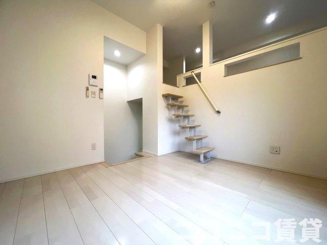 居室・リビング　モデルルームの為、現状を優先致します。