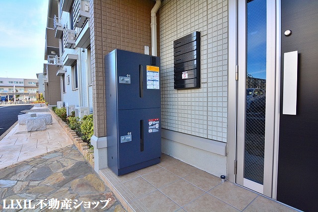 その他共有部分　あると便利な宅配ボックス機能付です。