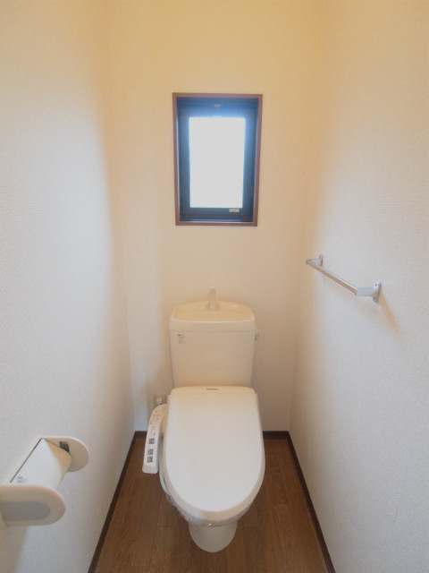 トイレ　※反転タイプの間取り