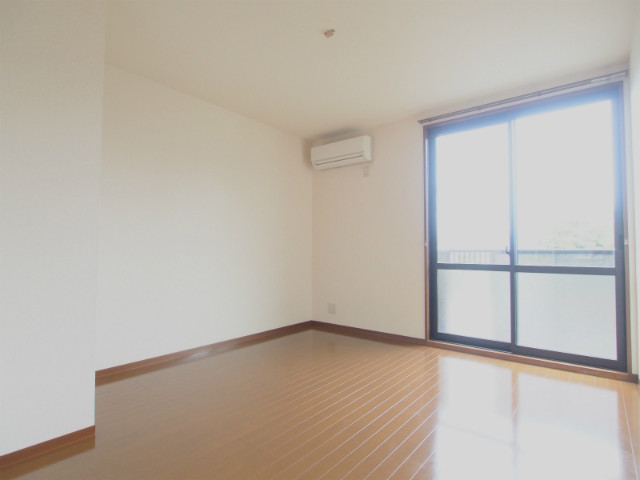 居室・リビング　※反転タイプの間取り