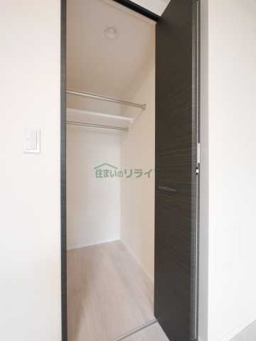 収納　プレール・ドゥーク東新宿III