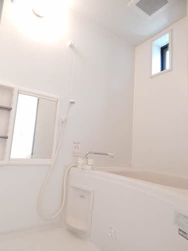 バス・シャワールーム　バスルーム