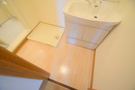 洗面設備　同仕様の写真です。