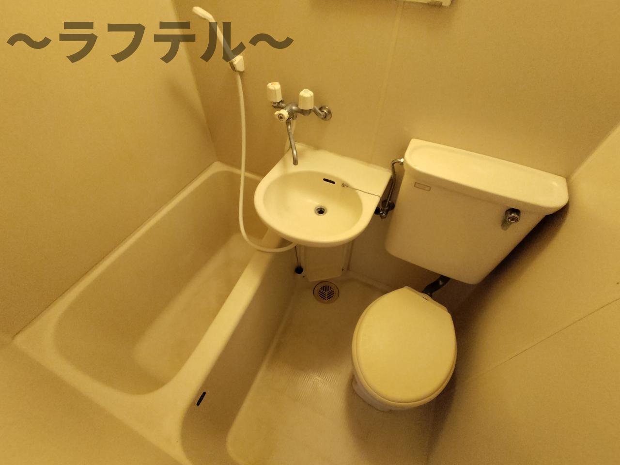 バス・シャワールーム　別部屋イメージ写真