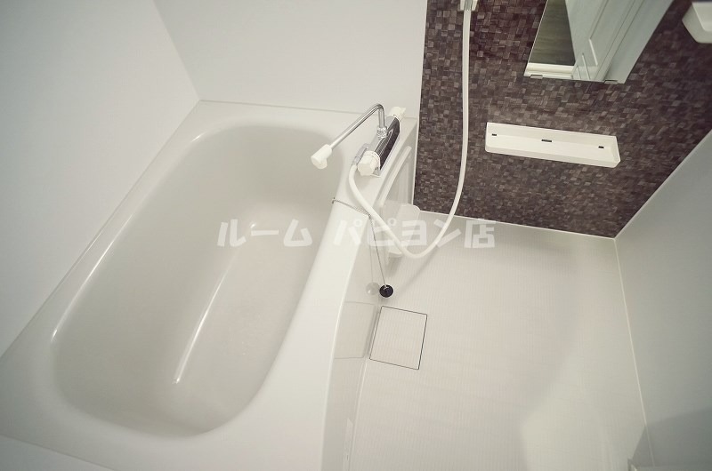 バス・シャワールーム　別号室イメージ