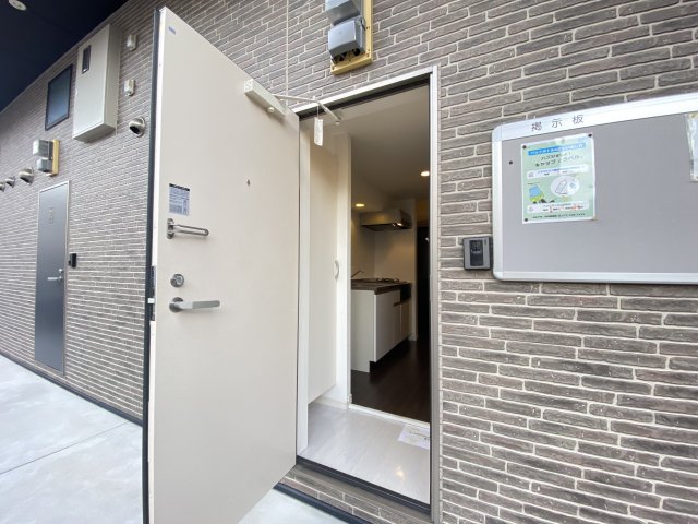 玄関　シンプルで使いやすい玄関です