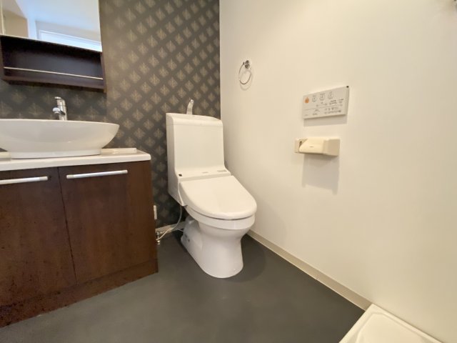 トイレ　清潔感のあるトイレです