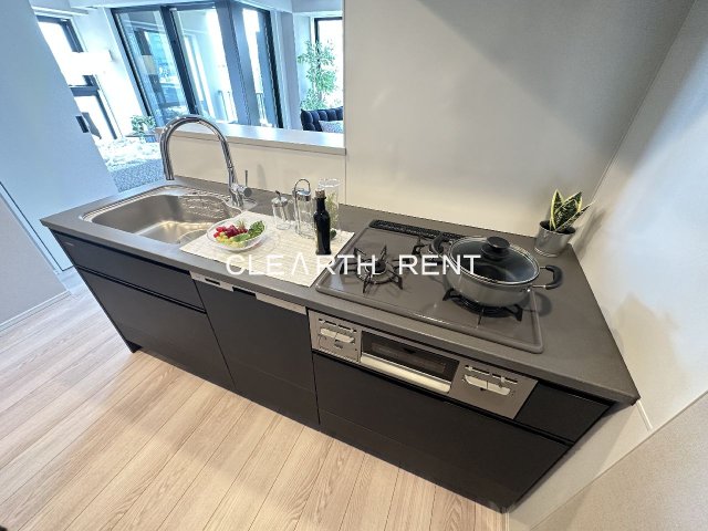 その他設備　同タイプ別住戸モデルルーム・小物類は付属しません。現況優先