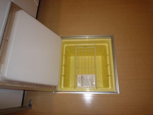 その他設備　床下収納