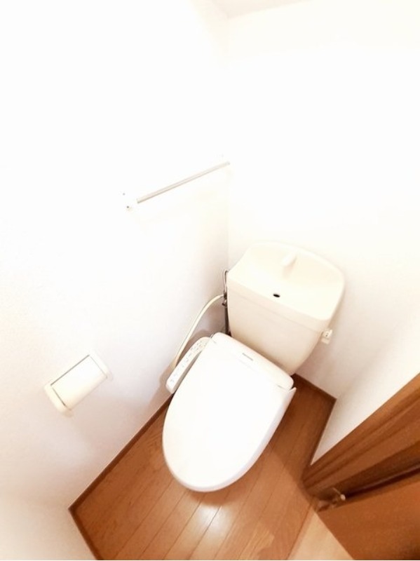 トイレ　図面と現状に相違がある場合には現状を優先