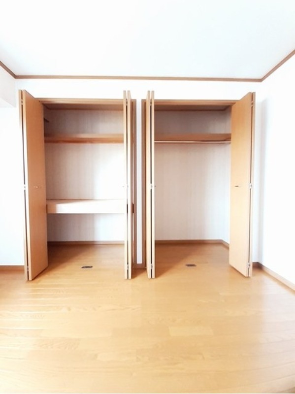 収納　図面と現状に相違がある場合には現状を優先