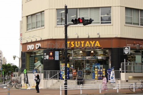 レンタルビデオ　ＴＳＵＴＡＹＡ（レンタルビデオ）まで874m