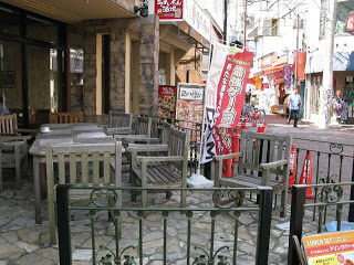 飲食店　ゆであげパスタ&焼き上げピザ ラパウザ 大和店（飲食店）まで422m