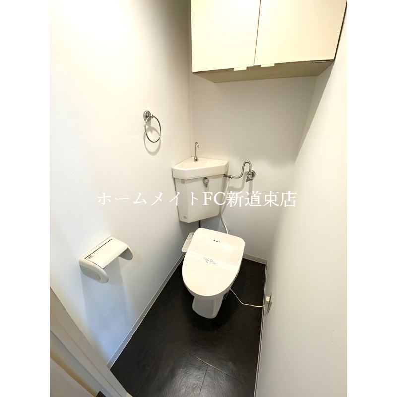 トイレ　リビング