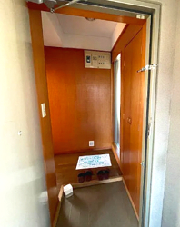 玄関　玄関です。