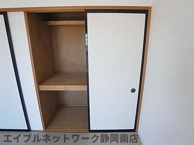 収納　たっぷりとした収納スペースです