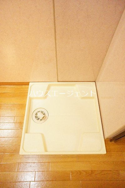 その他　室内洗濯機置き場です。※参考画像
