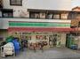 コンビニ　ローソンストア100 大森南店（コンビニ）まで425m