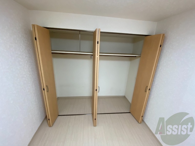 収納　クローゼットがありました。お洋服や荷物はここへ