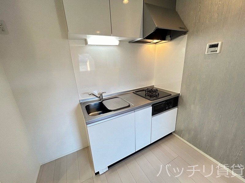キッチン　画像は同型タイプの為現状を優先致します。