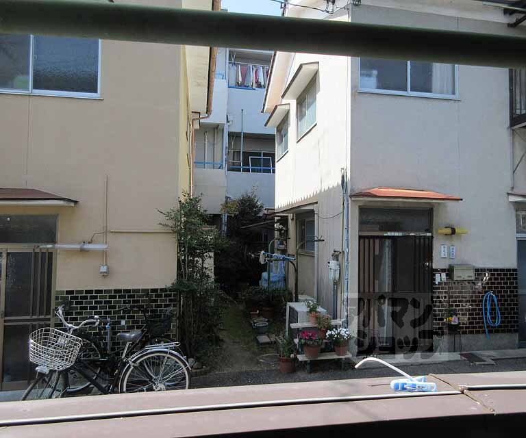 眺望　道路があります。
