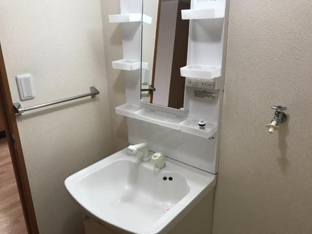 洗面設備　洗髪洗面化粧台