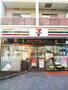 コンビニ　セブンイレブン新宿百人町2丁目店（コンビニ）まで173m