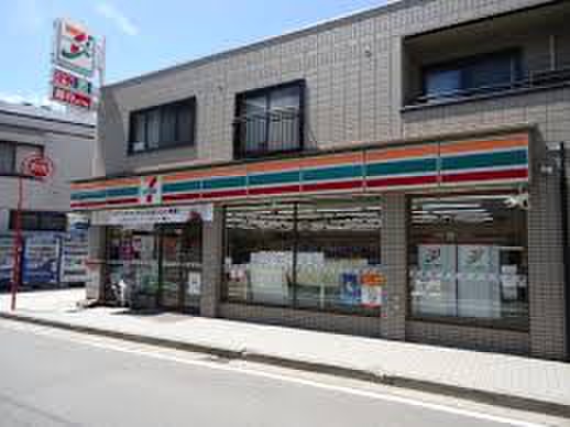 コンビニ　セブンイレブン 横浜菊名駅前店（コンビニ）まで132m