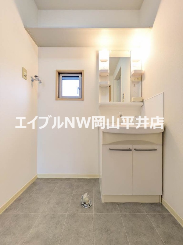 グレースメゾン湊 F棟の内装写真