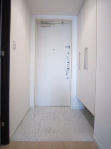 玄関　別部屋参考写真