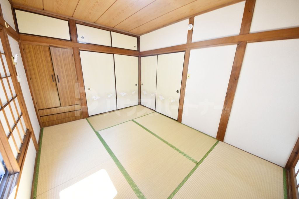 西柏台1丁目貸家の内装写真
