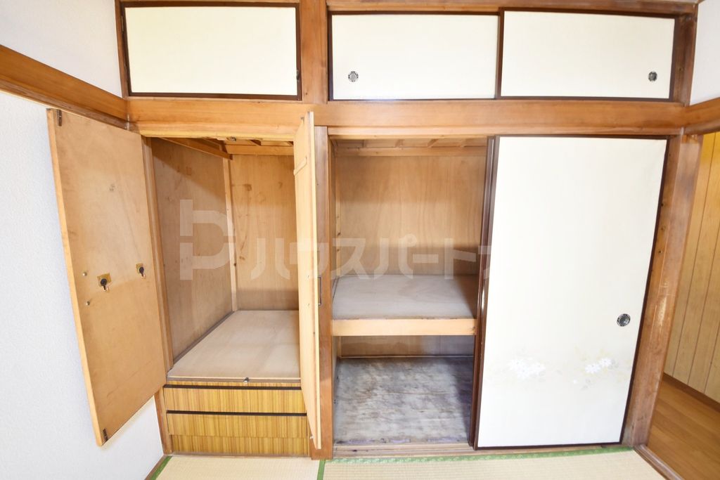 西柏台1丁目貸家の内装写真