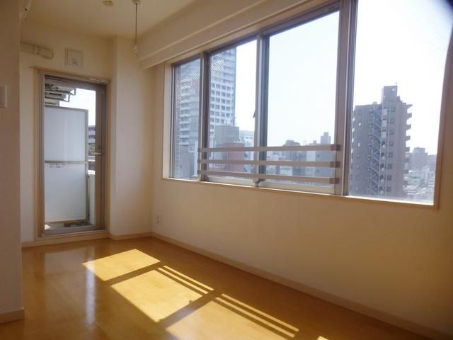ソリテア四谷荒木町の居間写真