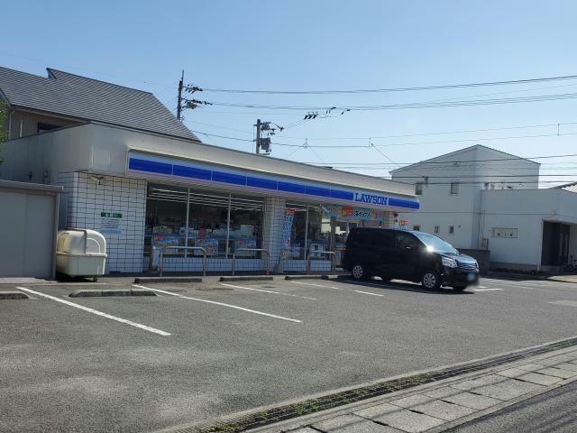 コンビニ　ローソン徳島南矢三店（コンビニ）まで1132m
