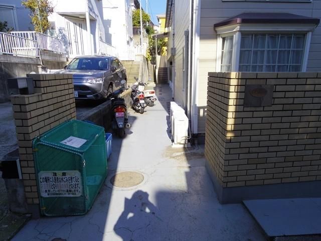 エントランス　★閑静な住宅街・ロフト付き物件★